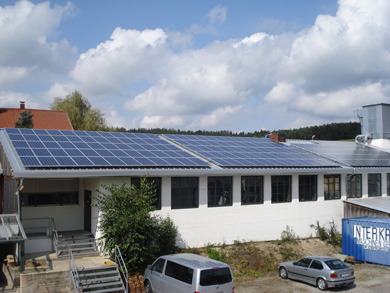 Photovoltaik und Solaranlage in Peterskirchen/Deutschland - gebaut von Fa. Dach Gastein
